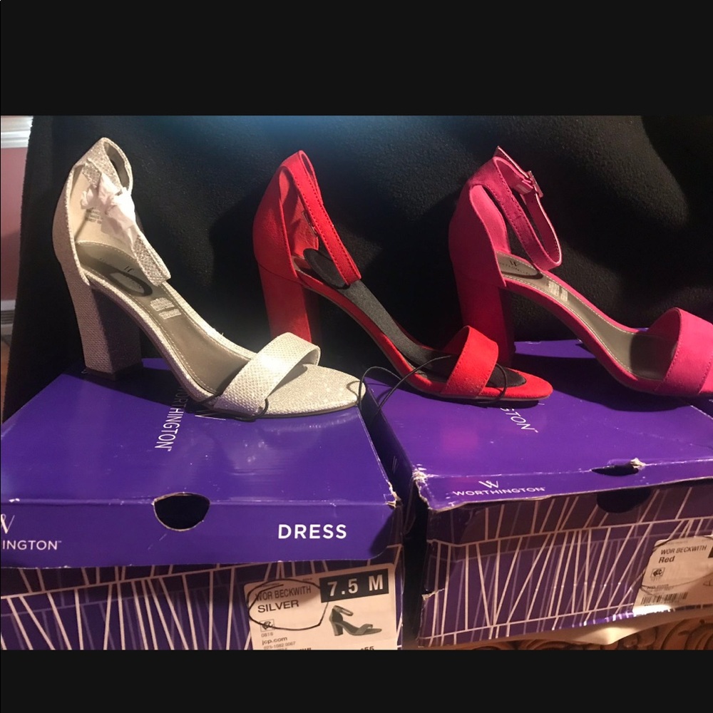 Sandals - Picture 2 of 3